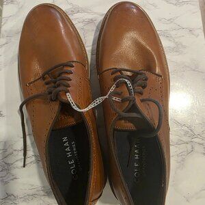 Brand New Cole Haan Grandseries original lace leather loafers